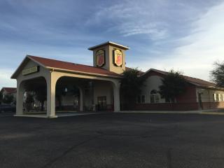 Super 8 by Wyndham Willcox - Willcox - 3