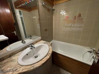 Appartement confort pour 4 avec balcon sud, garage fermé et accès direct pistes - Les Menuires - FR-1-452-368 - Les Menuires - 1