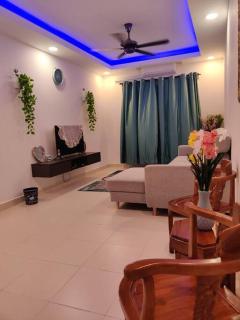 Debayu Homestay with Free Parking at Setia Alam - Shah Alam - 9