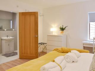 Redstones Cottage - Greasby - 5
