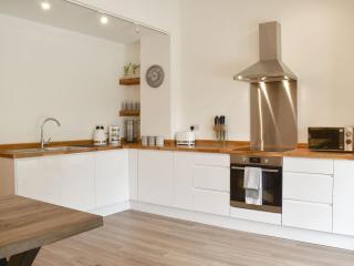 Redstones Cottage - Greasby - 1
