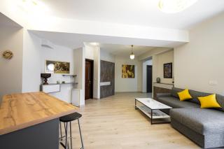 Perfectly Located Apartments with Balcony, MyStreet company - Erevan - 9