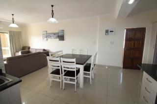Saints View Resort Unit 9 - Uvongo Beach - 7