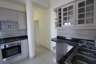 Saints View Resort Unit 10 - Uvongo Beach - 3