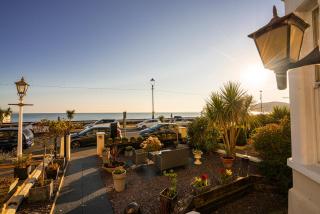 Promenâd Bed & Breakfast - Llandudno - 4