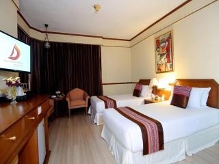 Duangtawan Hotel Chiang Mai - 9