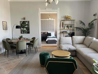 OrangeHomes Panthera Luxury Apartment - Budapest - 7