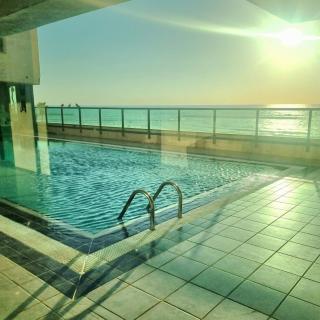 Amazing apart front Beach with Pool TLV - Tel Aviv - 8