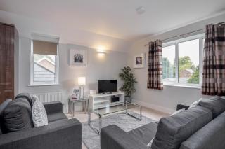 Roomspace Serviced Apartments - Nevis Court - Surbiton - 5