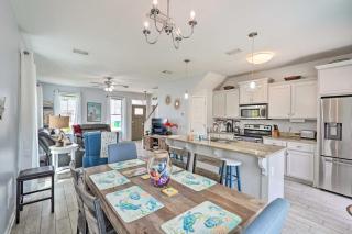 Modern PCB Home with Private Yard and Pool Access - 2