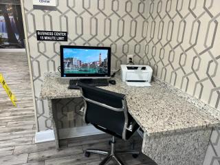 Clarion Pointe - Greensboro Coliseum Area - 1