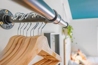 Stylish Eco Aparthotel in Folkestone Studios with Kitchenettes - Perfect for Contractors and Holiday Makers - 4