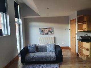 Spacious 2 bed appartment next to BAE with spa bath - Barrow in Furness - 9