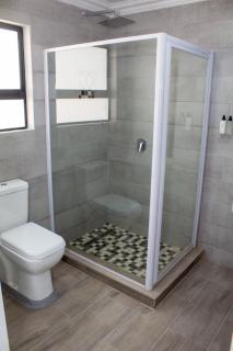Khanyisa Lifestyle - Vereeniging - 3