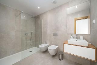 Lagos luxury new 2 bedroom apartment built 2022 - 1