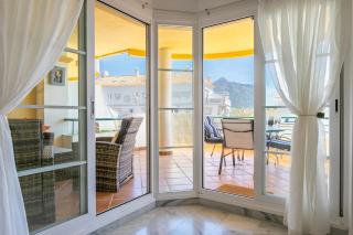 Great views, large terrace & walking distance - Marbella - 7