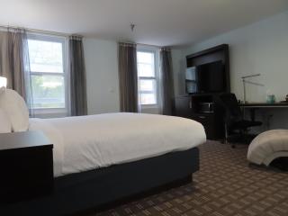 St Charles Hotel Downtown Hudson - 3