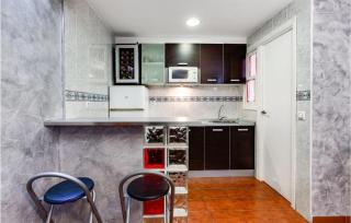 3 Bedroom Lovely Home In Torrevieja - 2