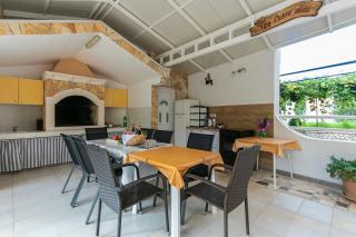 Apartments with a parking space Gradac, Makarska - 5198 - Gradac - 5