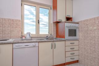 Apartments Jakic - 8