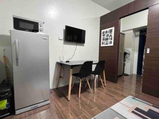 Air Residences - 1Bedroom Unit with Balcony - Wifi & Netflix - 1