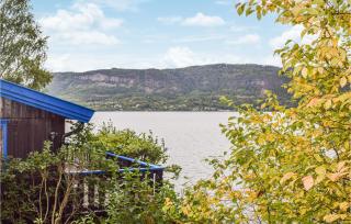 3 Bedroom Awesome Home In Vikersund - 9