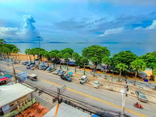 Happy Vikings - Beachfront - 9