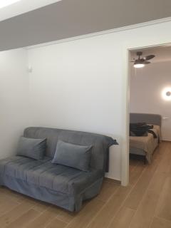 Newly Renovated Varkiza Beachside One Bedroom with Large Terrace - Athens - 8