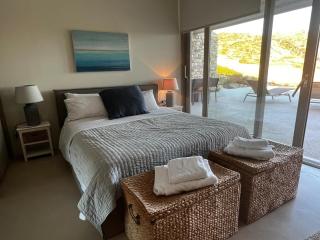 Two Br Private Peaceful Mylo Villa No Living Room Close to Mylopotas Beach - Ios Chora - 4