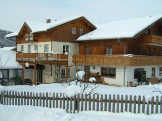 Gästehaus Alpin-ab 1. Mai Chiemgau-Karten Betrieb - Bergen - 2