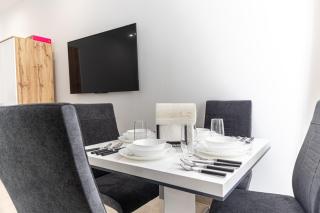 9 min from City Center - Beautiful Studio near U1 Reumannplatz - Vienna - 2