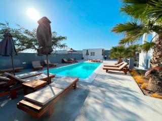 White Lily Suites & Lofts - Adults Only 16 Plus - Perivolos - 9