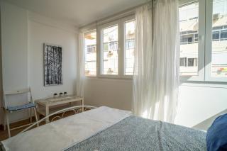 Apt. p/3 10' from the beach w/Wifi in Torremolinos - 2