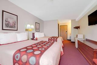 Super 8 by Wyndham Riverside/Kansas City - Kansas City - 9