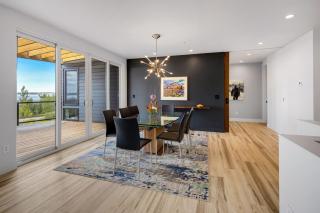 Villa at Bootleggers Landing - Anchorage - 2