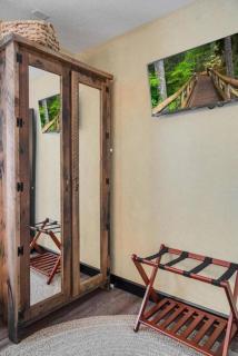 The Rustic Suite - Main Street Lodge in Berlin - Berlin - 2
