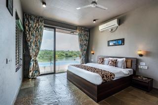 SaffronStays Rose Vineyard by the Lake, Nashik - Nashik - 5