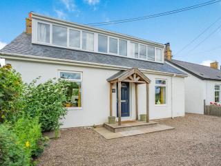 Captains Rest - Seahouses - 9