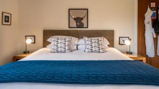 Newton Lodge - 2