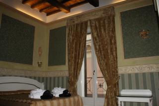 Upper View Suite - 1