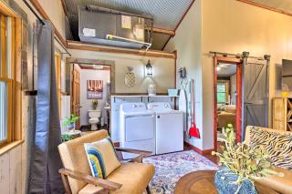 Pet-Friendly Outdoor Paradise with Grill, Decks - - 3