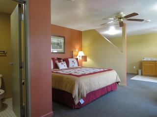 FIRST WESTERN INN - Caseyville - 9