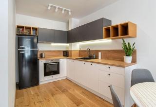 Designed Apartment in Central Sofia with parking - Sofia - 5