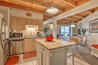 Ski Shuttle and Pool Modern Silverthorne Condo! - 9