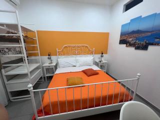 Apartment in the Center - Napels - 9