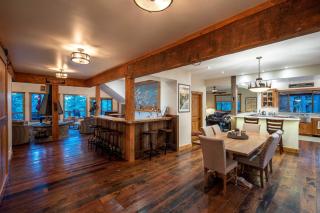 2 Mi to Beach Expansive Tahoe Escape with Hot Tub! - Incline Village - 2