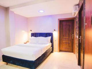 White Stones Hotel Port-Harcourt - Umudara - 5
