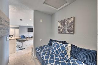 Remodeled Naples Getaway with Pool about 1 Mi to Beach! - Naples - 8