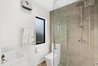 A Luckie Charm - 5-Bedroom Townhouse with Spectacular View - 9