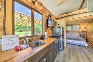 Quaint Oakland Getaway on East Pond Lake! - Waterville - 3
